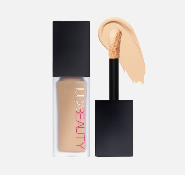 Huda Beauty - Faux Filler Concealer