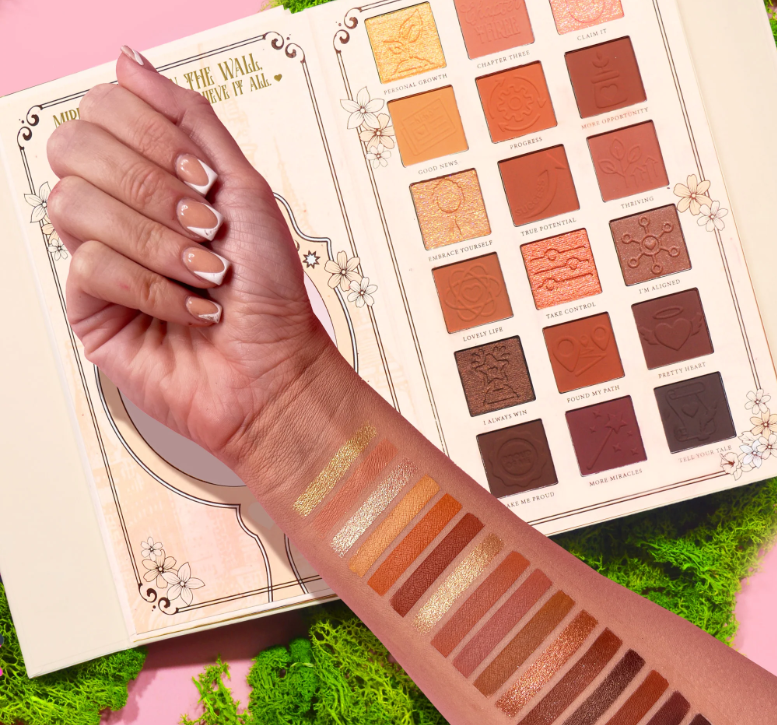 P.Louise - Chapter Three Palette