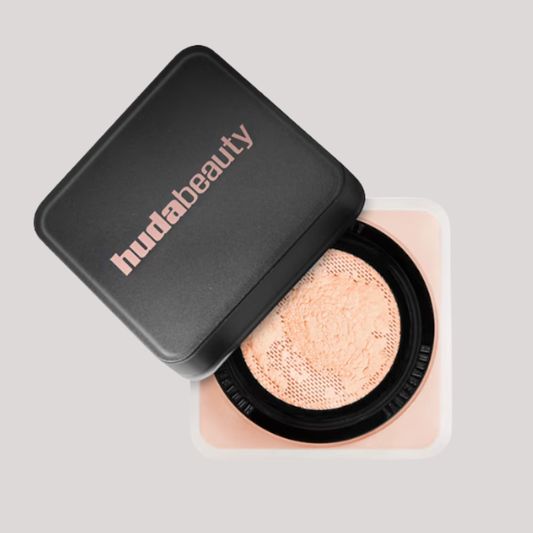 Huda Beauty - Easy Bake Loose Setting Powder
