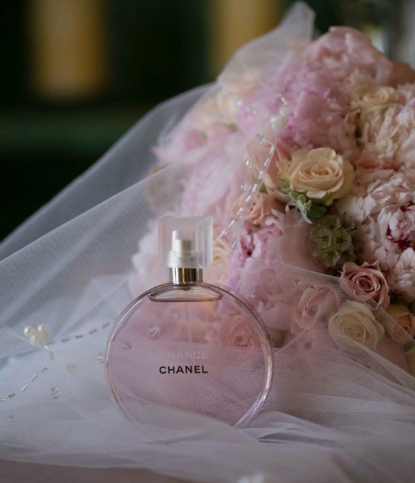 Chanel - Chance 😍 Pre-order now 🌸
Products arrive within 2 weeks!